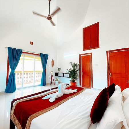 Calvin'S 3 Bdr Villa บีนอลิม ภายนอก รูปภาพ